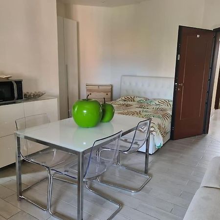 Andora Fronte Mare Apartment Bagian luar foto