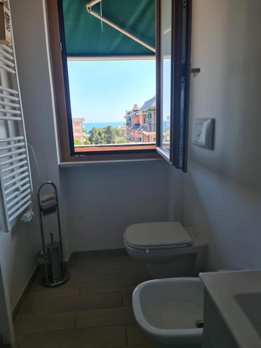 Andora Fronte Mare Apartment Bagian luar foto